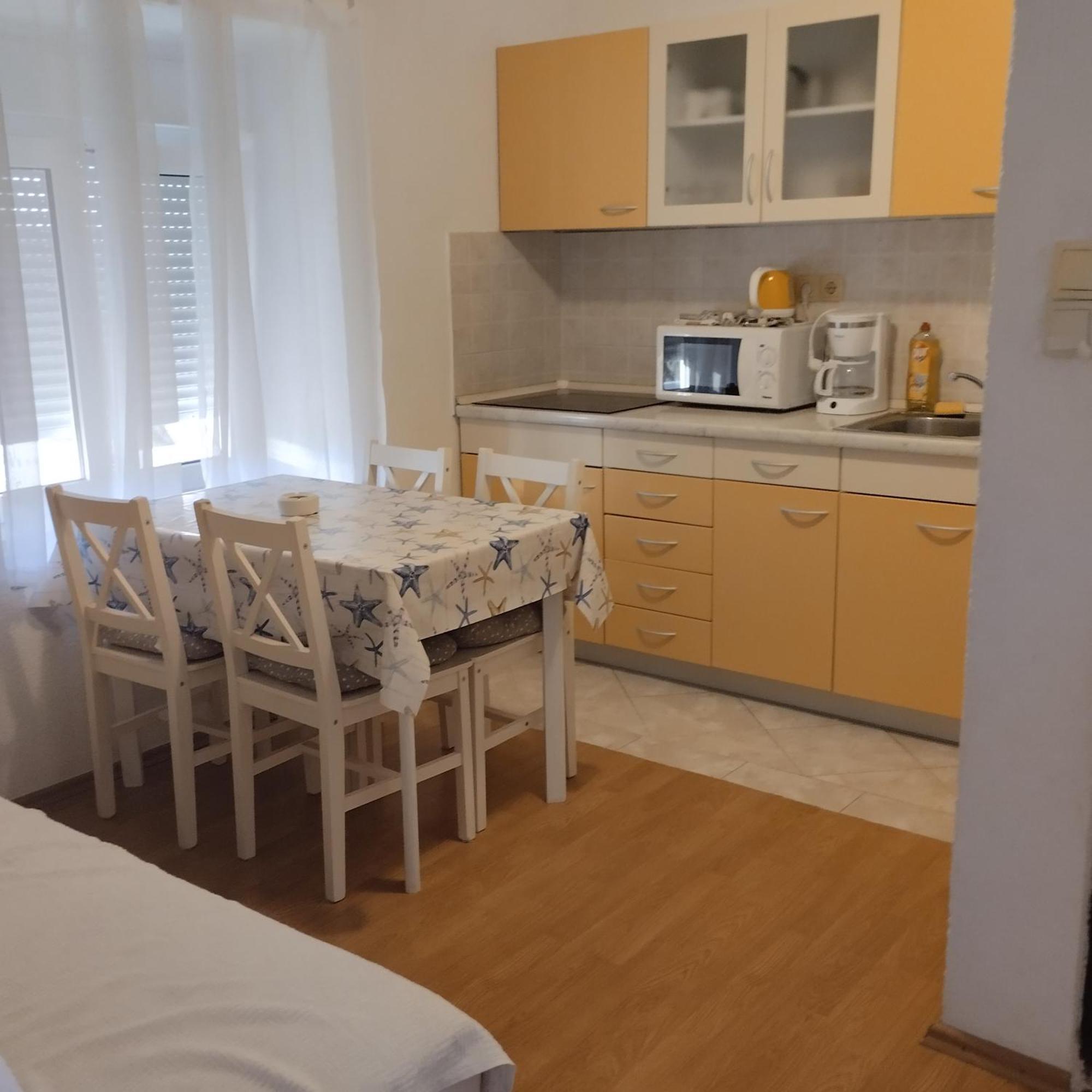 Apartmani Gero لوبار المظهر الخارجي الصورة